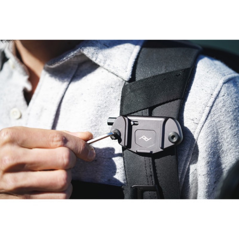 thumbnail image 2 of Peak Design Capture Camera Clip V3 - Black Quick Release Plate For Hiking, Biking & Hands-Free Carry 2 of 14