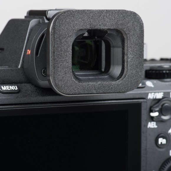 Think Tank Hydrophobia EP-S for Sony A7 and A9 Series Camera Bodies