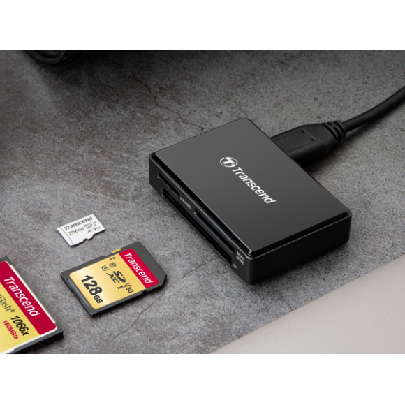 Transcend RDC8 Micro USB to USB Type C Multi Card Reader