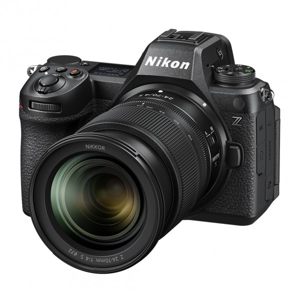 Nikon Z6 III w/ 24-70mm f/4 Lens
